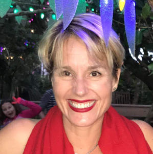 Meet your Posher, Elizabeth